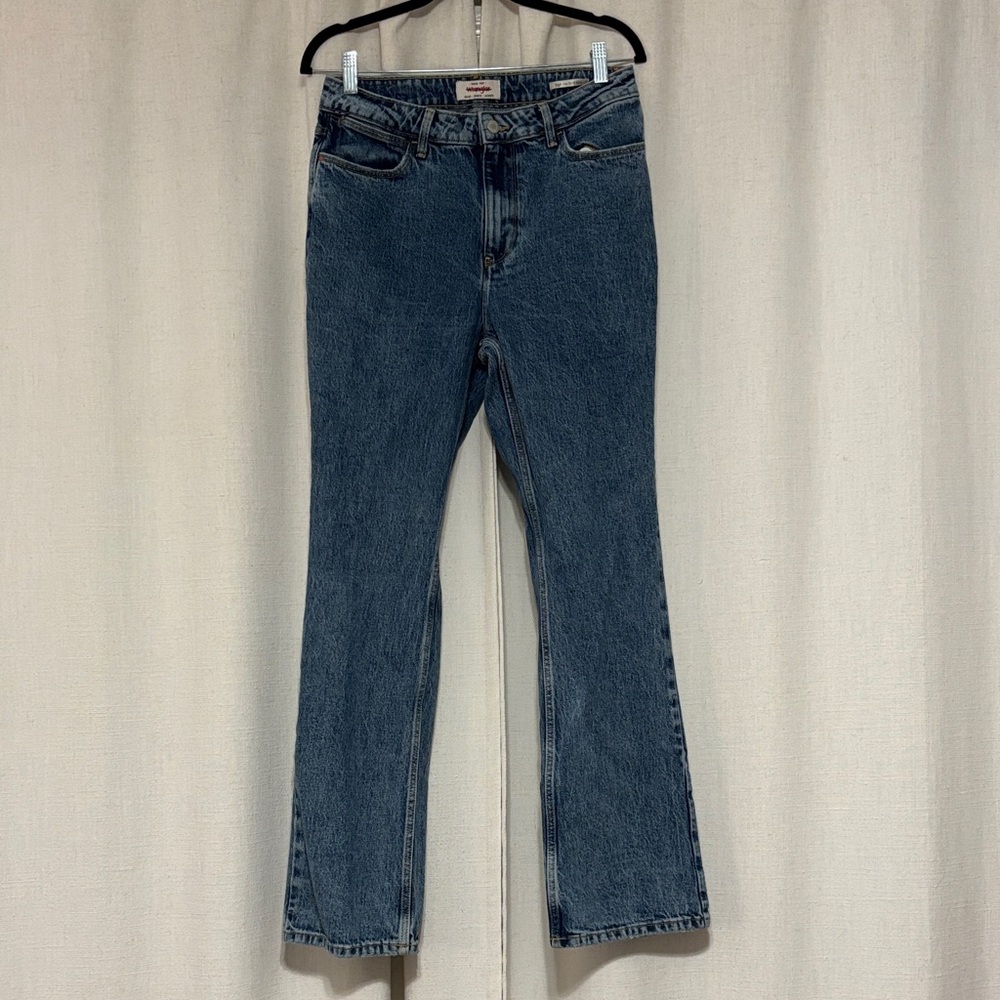 Wrangler High-Rise Bold Boot Jeans